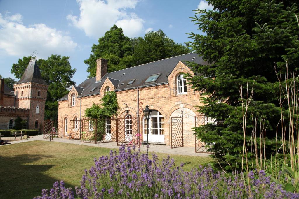 Hostellerie Du Chateau Les Muids La Ferté-Saint-Aubin المظهر الخارجي الصورة